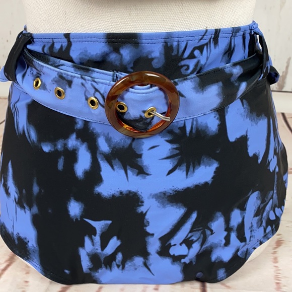 Tankini - Picture 2 of 6